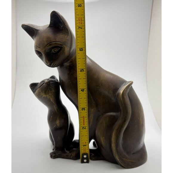 Vintage Bronze Style Mamma Cat & Kitten Figurine Sculpture - Picture 7 of 12